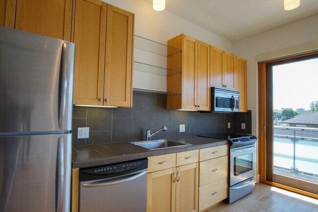 Photo - Slabtown: Beautiful One-Bedroom with Condo Finishes + W/D! Unidad 402