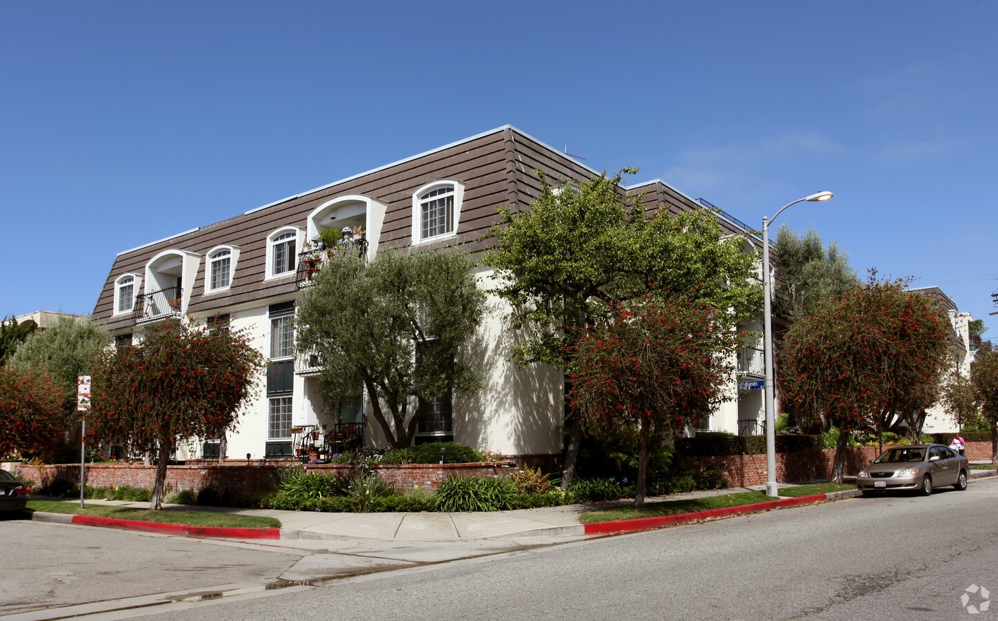 Caprice Apartments - Caprice Apartments