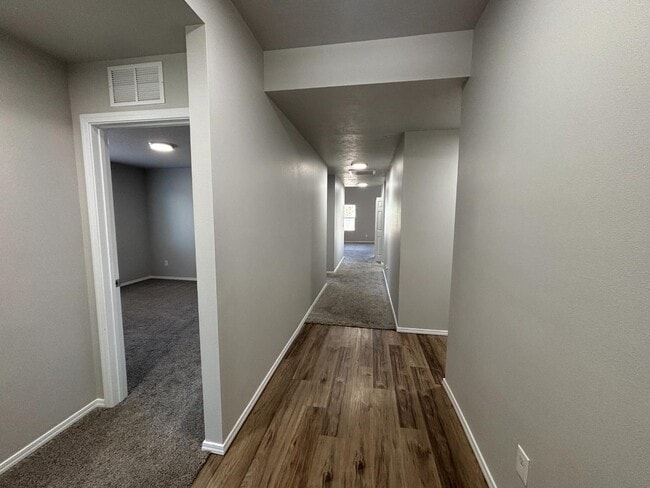 Photo - 772 W Treehouse Way