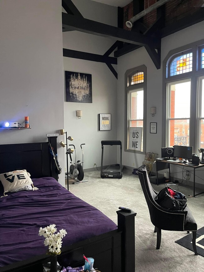 Photo - 94/96 S Washington St  1