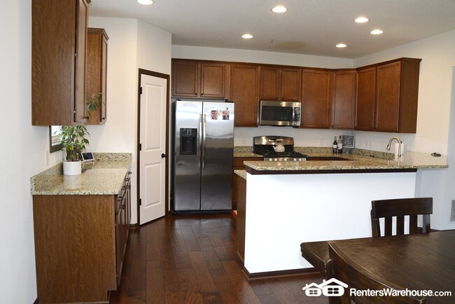 Photo - 9580 Madison Dr Townhome