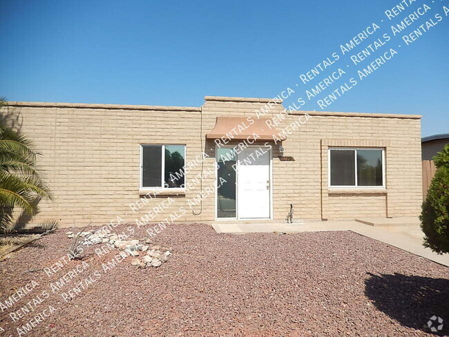 Building Photo - 7179 E 38th St Rental