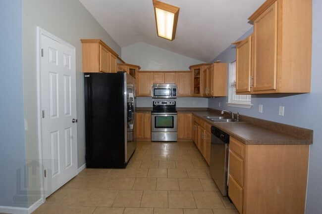 Photo - 21726 Lindsay Ln