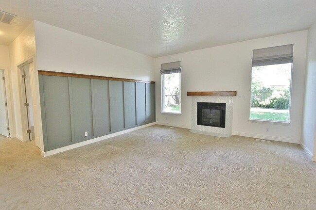 Photo - Immaculate Single-Level Home