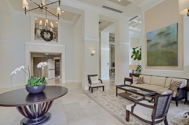 Photo - 480 Hibiscus St Unidad 419