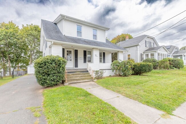 Photo - 4 Bedroom Single Family Cape