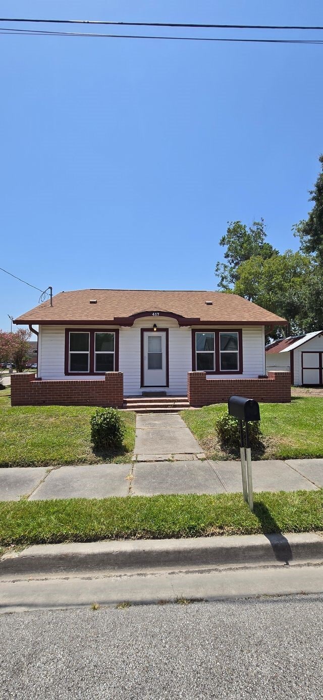 Building Photo - 417 E Jack Ave
