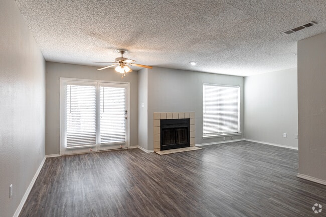 2BR, 2.5BA - 1,297SF