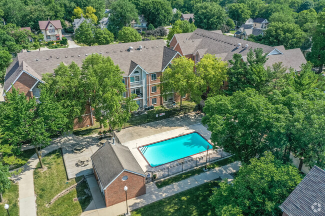 Old Main Courtyard - Overhead - Old Main & Drake Apartments