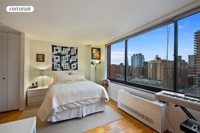 Building Photo - 215 W 95th St Rental