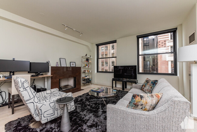 Photo - 6 N Michigan Ave Rental