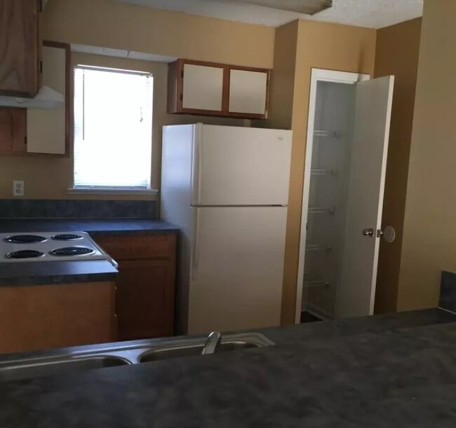 Photo - Cypress Apartments