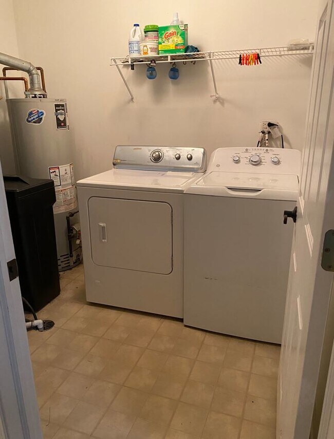 Photo - 3173 Impressions Dr