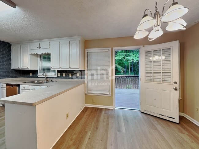 Photo - 4929 Harrington Pl