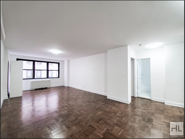 Building Photo - 5 AVENUE Rental
