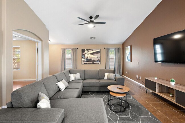 Photo - 2900 E Mead Dr Unit ID1244323P