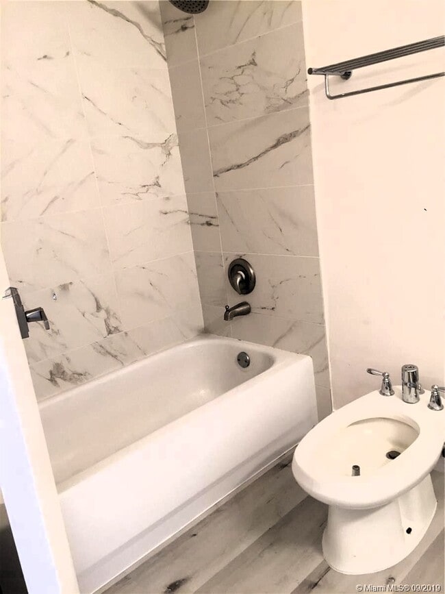 Photo - 1824 Brickell Ave Unit 2B
