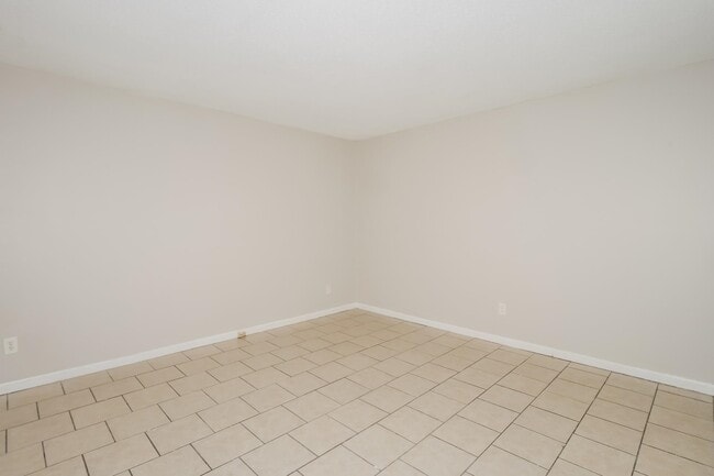 Photo - 2740 Dalewood Ave