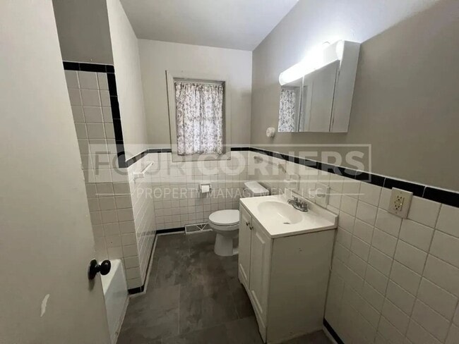 Photo - 3301 Beck St