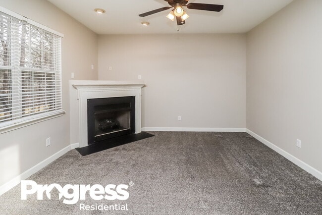 Photo - 234 Kendra Dr SW