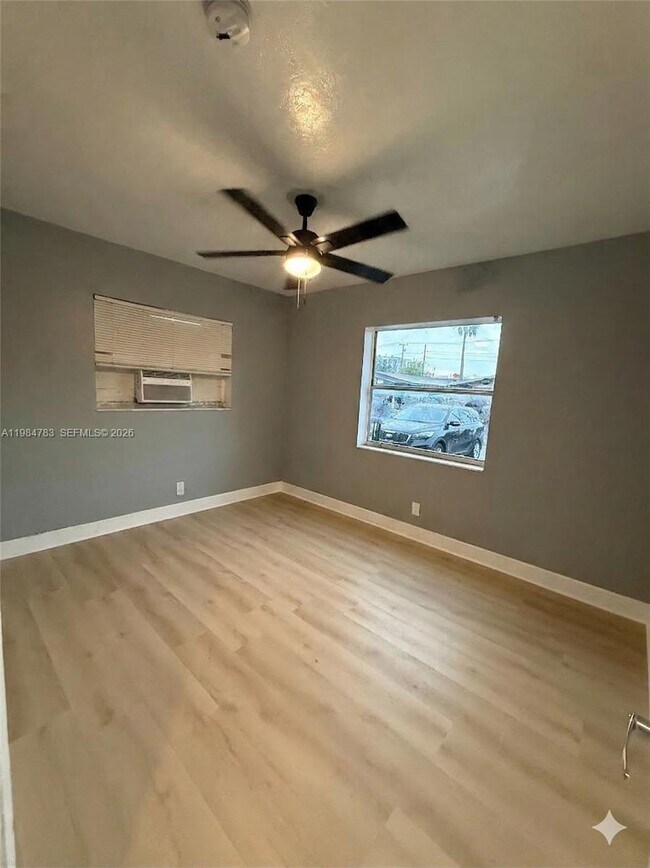 Photo - 730 NW 4th Ave Unit 1