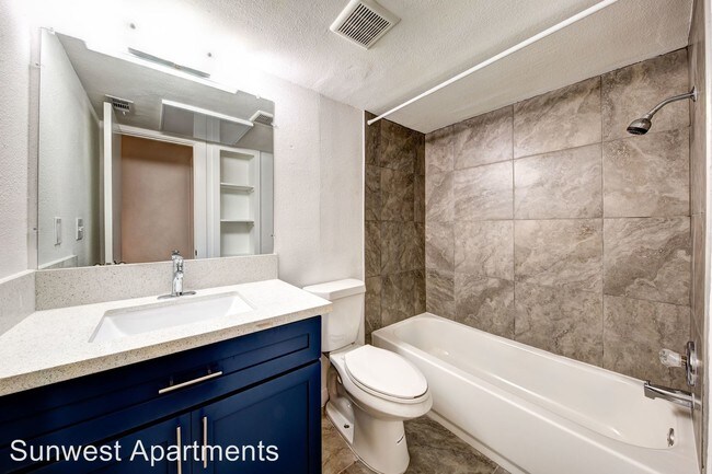 Photo - Sunwest 404 & 502