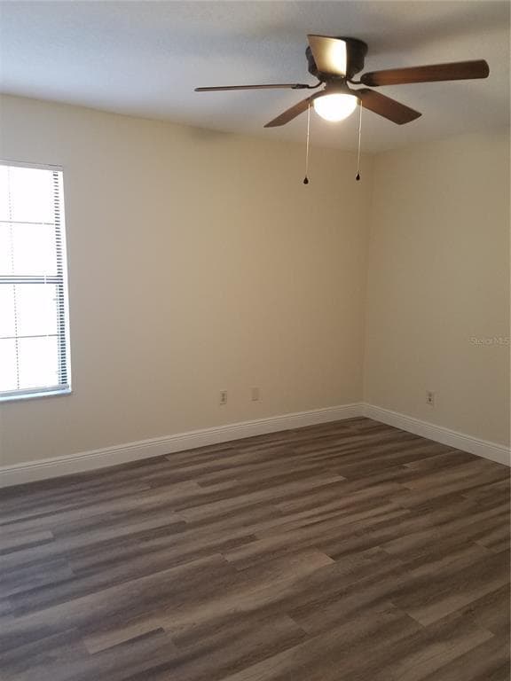 Photo - 505 Boxelder Ave