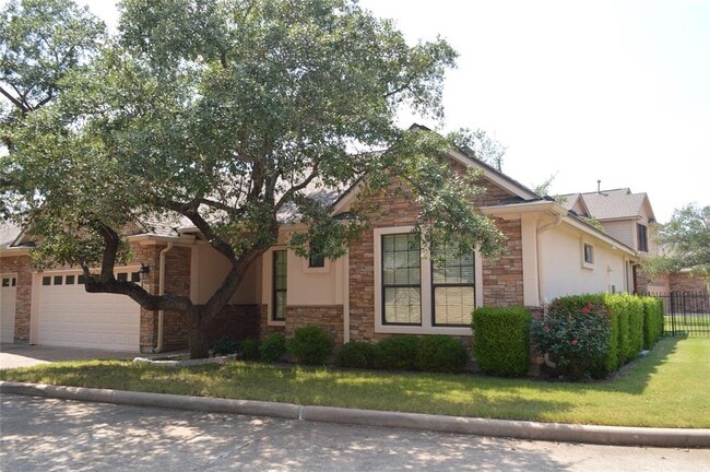 Photo - 4200 Dot Dr House