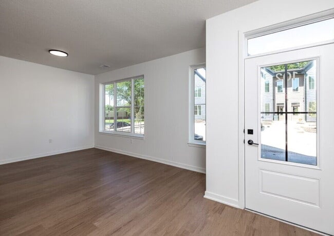 Photo - 2 Bed 1 Bath Brand New Contemporary Apartments! Unidad 104