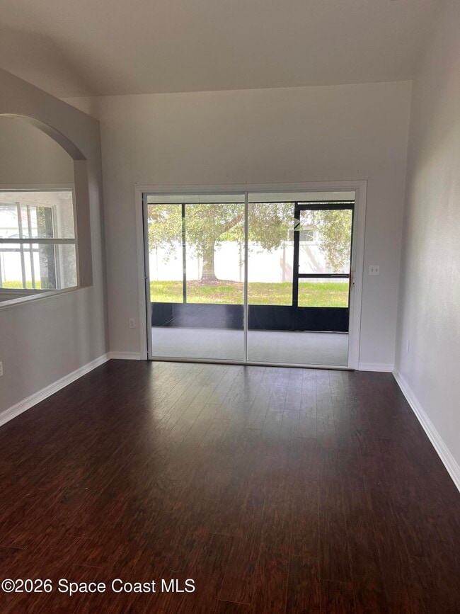 2824 Landry Ave