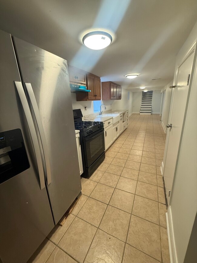 Photo - 1056 N Parkside Ave Unit G