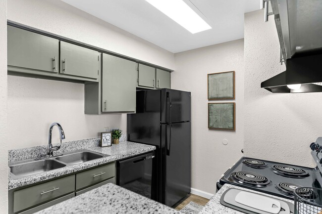 Photo - Sonoma Apartments