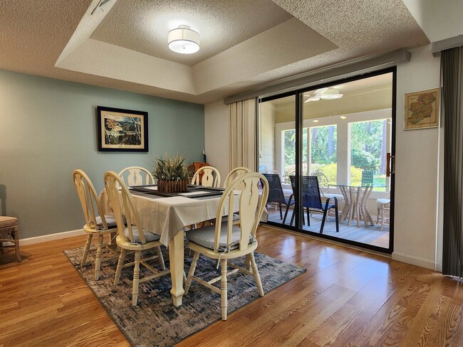 Photo - 166 Tall Pines Way