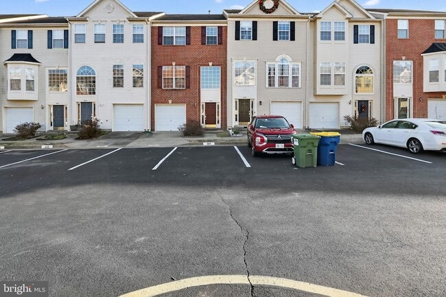 Building Photo - 207 Chesterbrook Ct