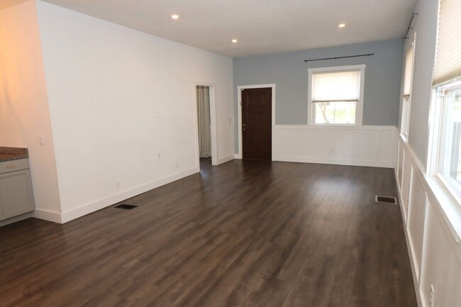 Photo - 120 S Court St