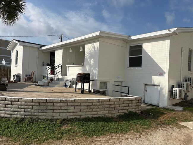 Photo - 740 N Grandview Ave Unidad 2