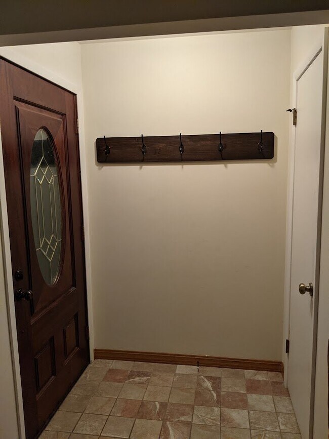 Photo - 4 Bedroom, 1.5 Bathroom Beautiful Home - You do not want to miss this one!