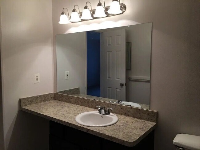 Photo - Auburn Hills, MI Unidad 204