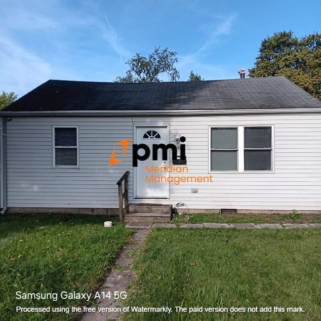 Photo - 1425 Lennox St