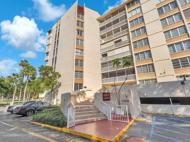Photo - 6901 Environ Blvd Unit 4D