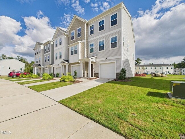 Photo - 2709 Chert Ln