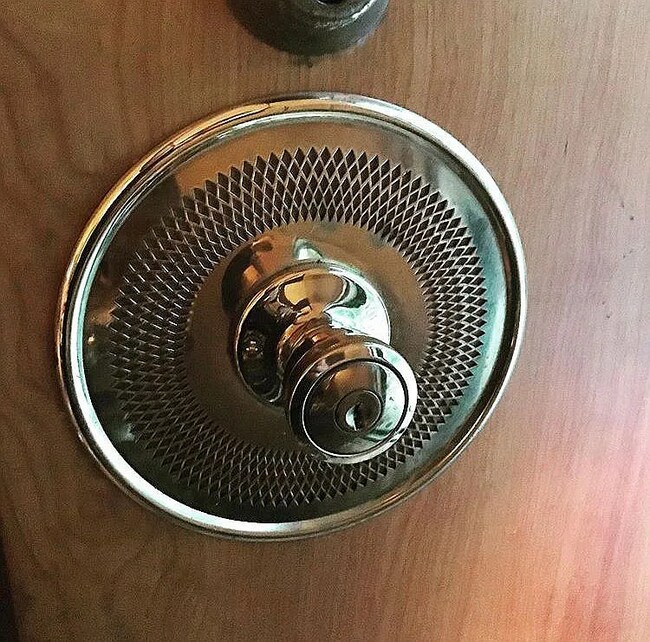 Photo - 5026 Rosslyn Ave