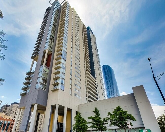 Building Photo - 737 W Washington Blvd Unit 1209