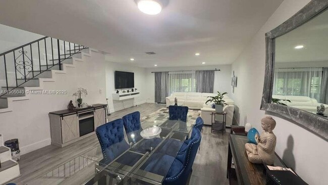 Photo - 3742 Estepona Ave