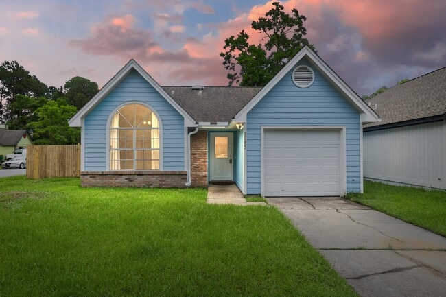 Photo - 3045 Yorktown Cir