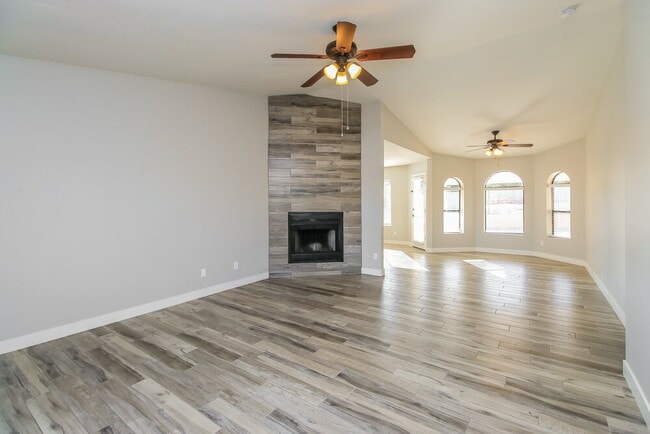 Photo - 17043 E El Pueblo Blvd