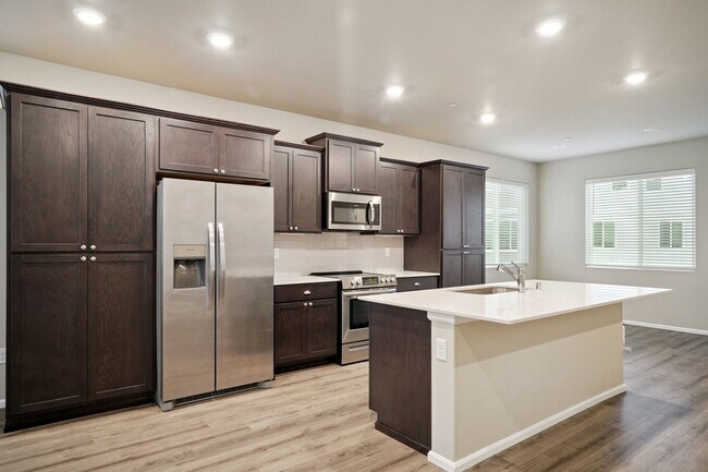 Photo - 32683 Park Butte Ln