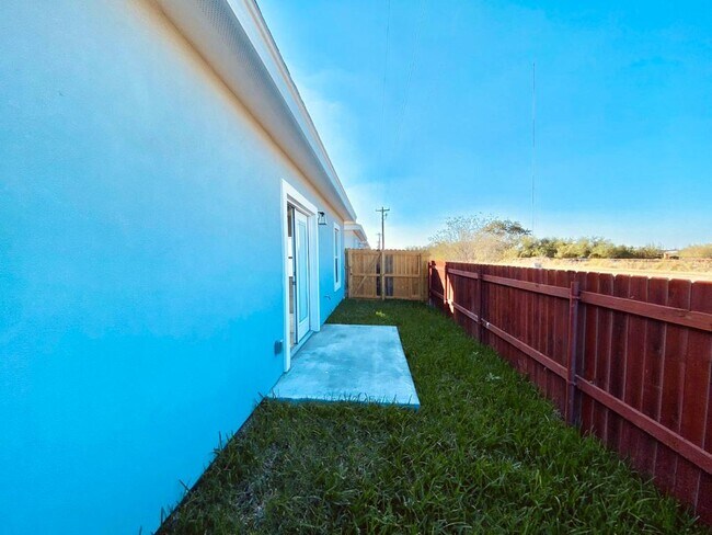 308 W Rutherford Ave Unit 4