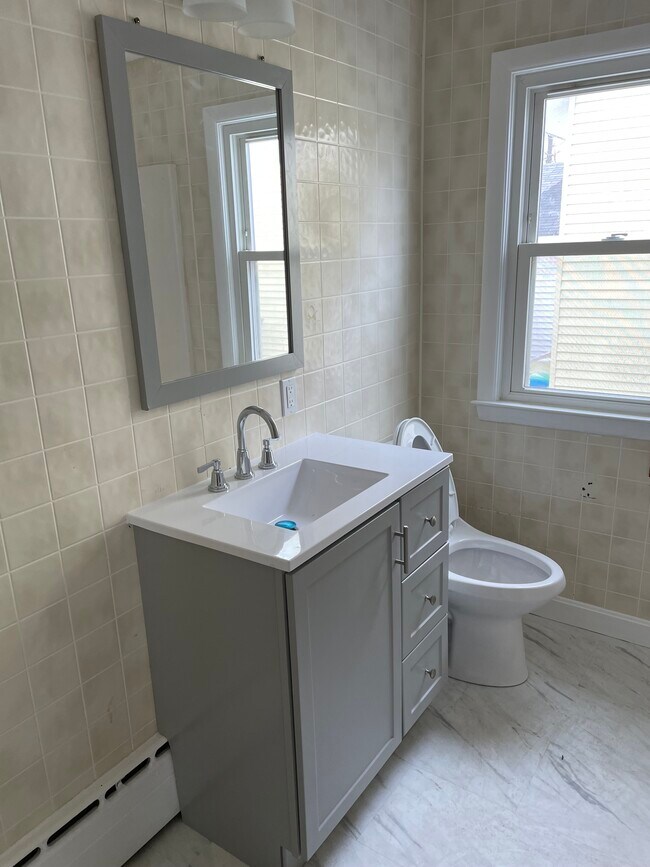 Updated bath - 5 Hamilton St