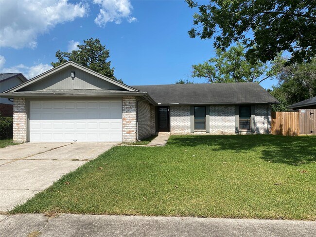 Photo - 1330 Somercotes Ln